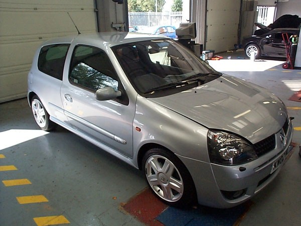 Pipercross Renault Clio Mk2 2.0 16v 182 12/03-Standard Luchtfilt