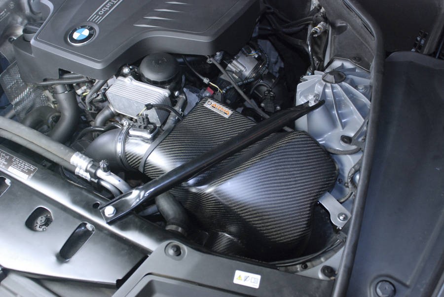 Armaspeed CARBON Air intake BMW F10 520i/ 528i gloss
