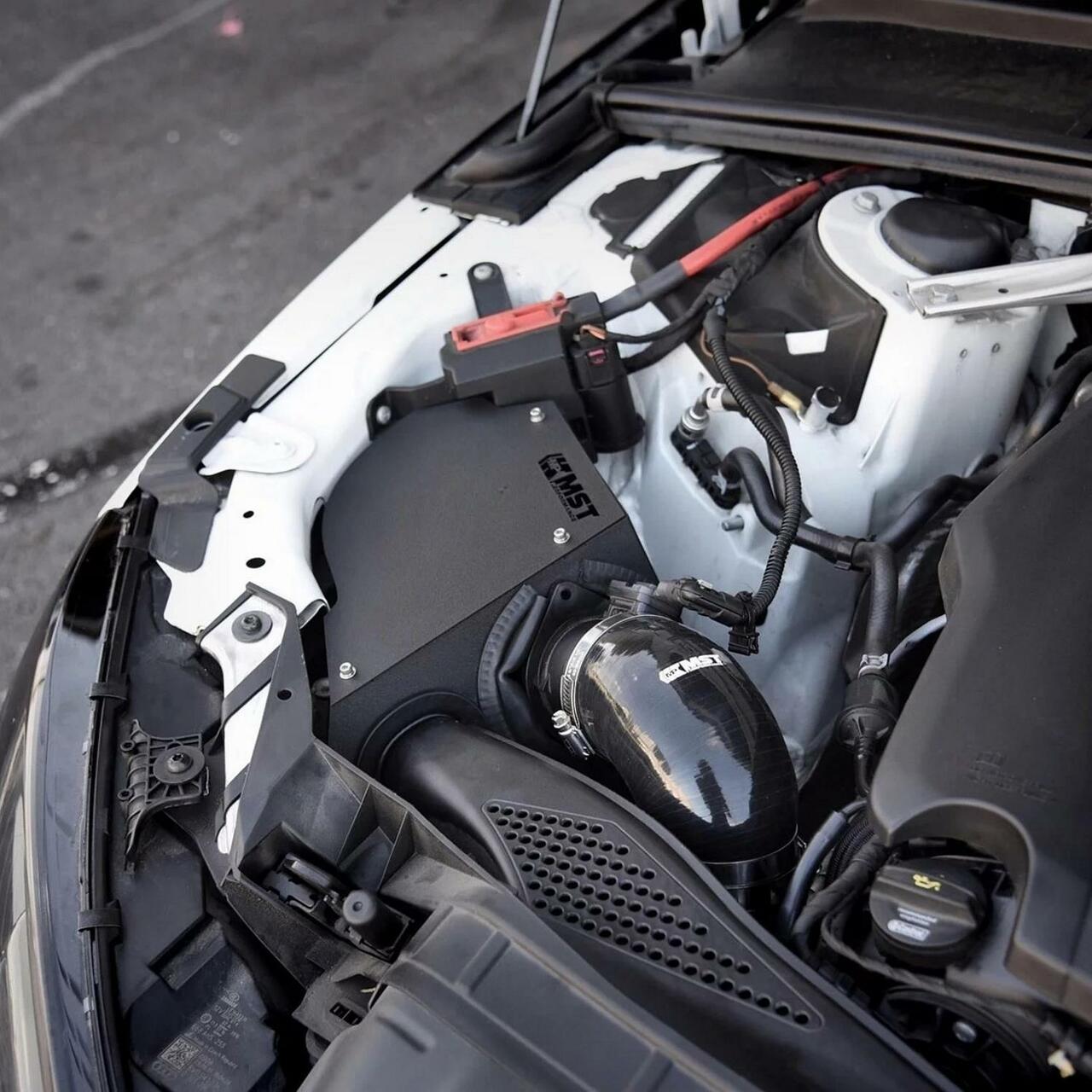 Cold Air Intake Audi A4/A5 B9 2.0T 40 TFSI – met LMM - MST Performance